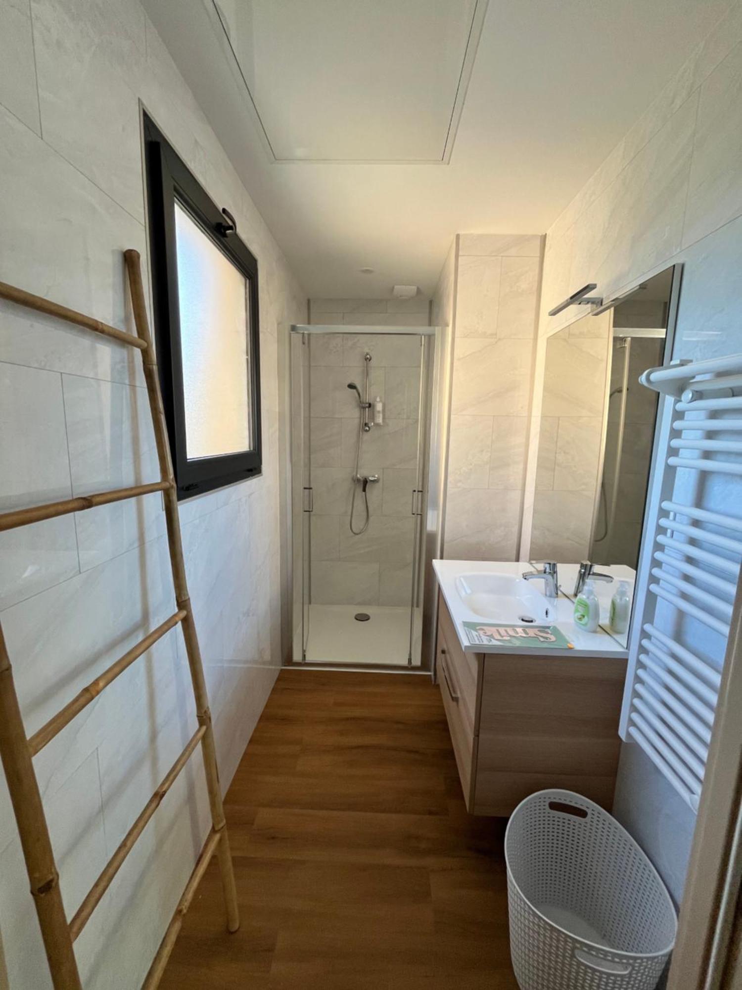 L'Escapade Dauphinoise, Gite 2 Chambres Avec Terrasse Et Clim Beaucroissant Exterior foto